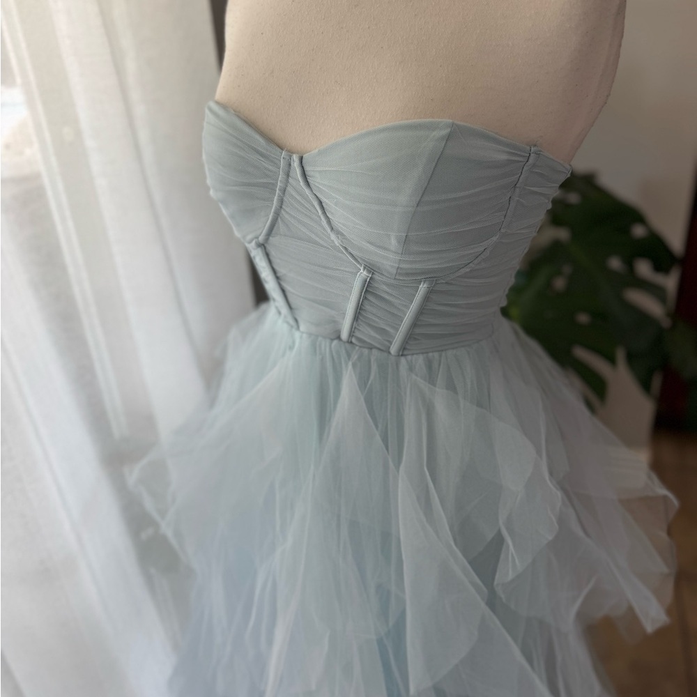Lindsey Bustier Windsor Ruffle Tulle Ball‎ gown Prom Elegant Strapless Dress - Picture 2 of 5